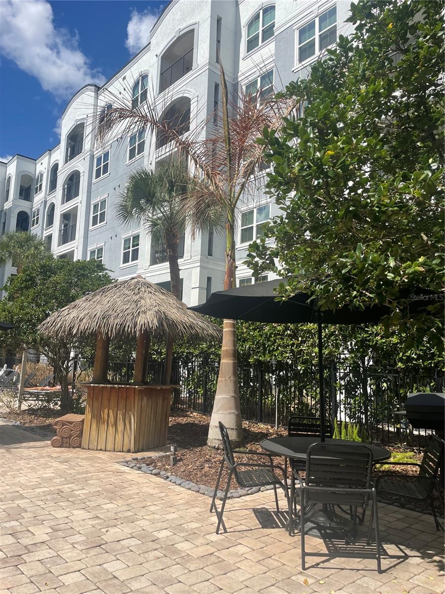 300 E South Street 6004