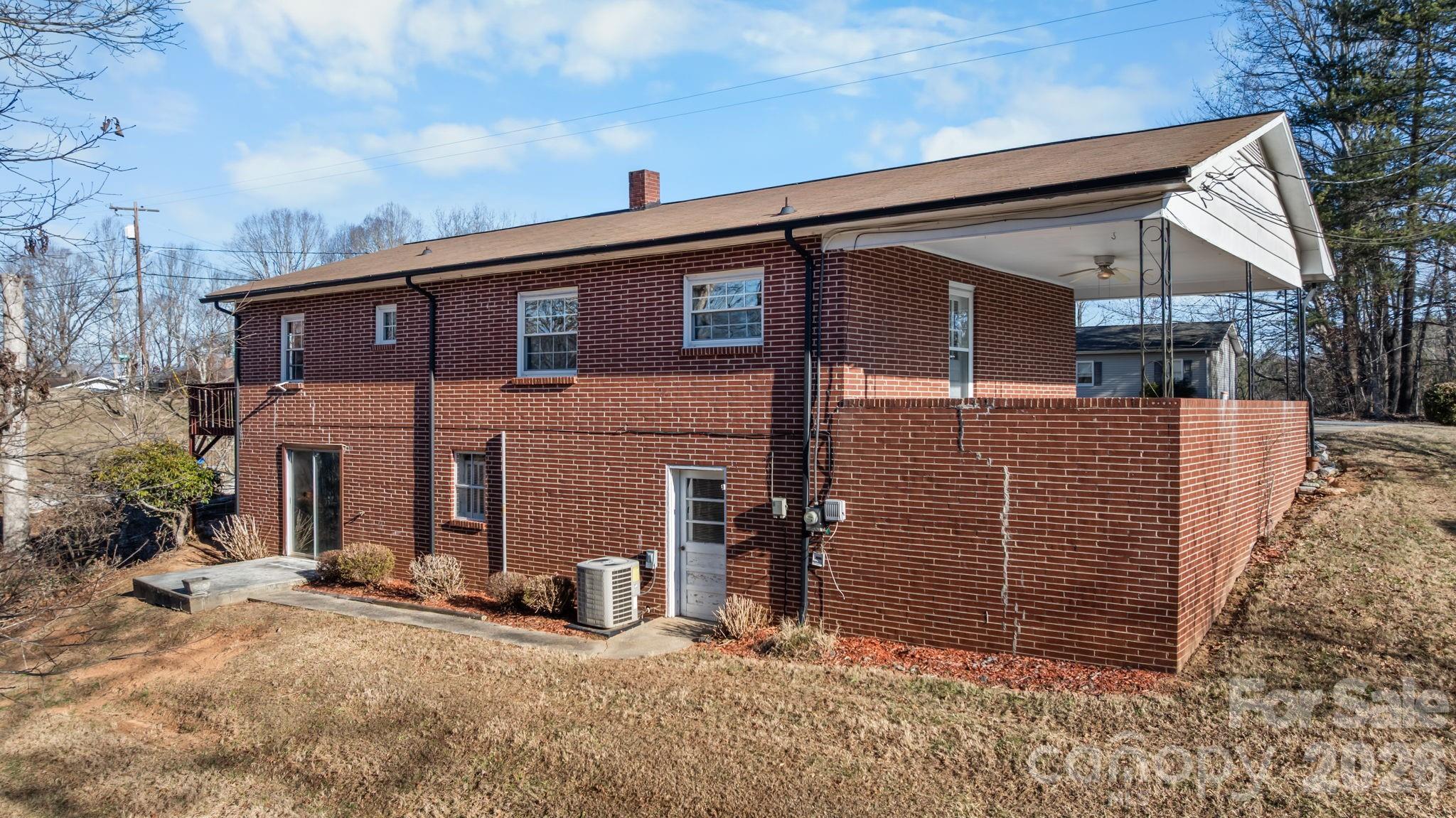 1306 Delwood Drive SW