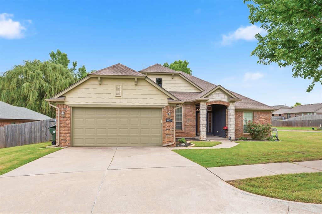 Four bedrooms in Norman at $290,000 — without taking on a fixer-upper.1400 Biltmore Ct offers 4 bedrooms, 2 bathrooms, a 2-car garage, and an updated interior with a flexible fourth bedroom that can also work beautifully as an office or bonus space. The updated kitchen and bathrooms give the home a fresh feel, while the comfortable living spaces make it easy to settle right in.Outside, the spacious backyard gives you plenty of room for entertaining, pets, play, or gardening. Tucked into a cul-de-sac with convenient access to shopping, dining, schools, and everything Norman has to offer.If you’ve been searching for more space while trying to stay under $300K, this one deserves a look.
