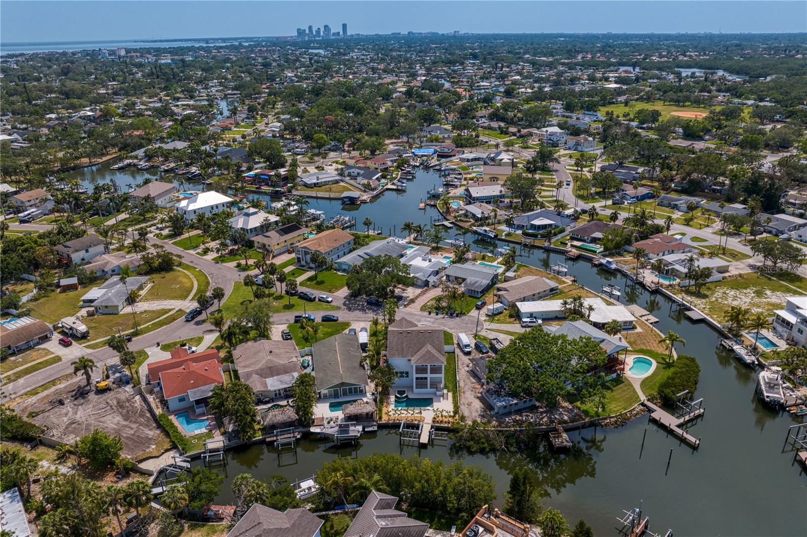 1739 1/2 Bayou Grande Boulevard NE