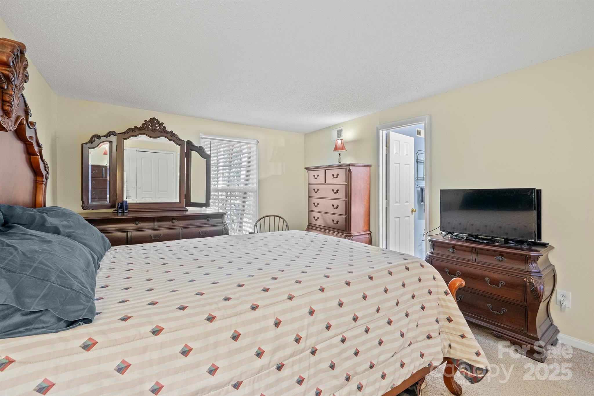 6836 Shiloh Ridge Lane