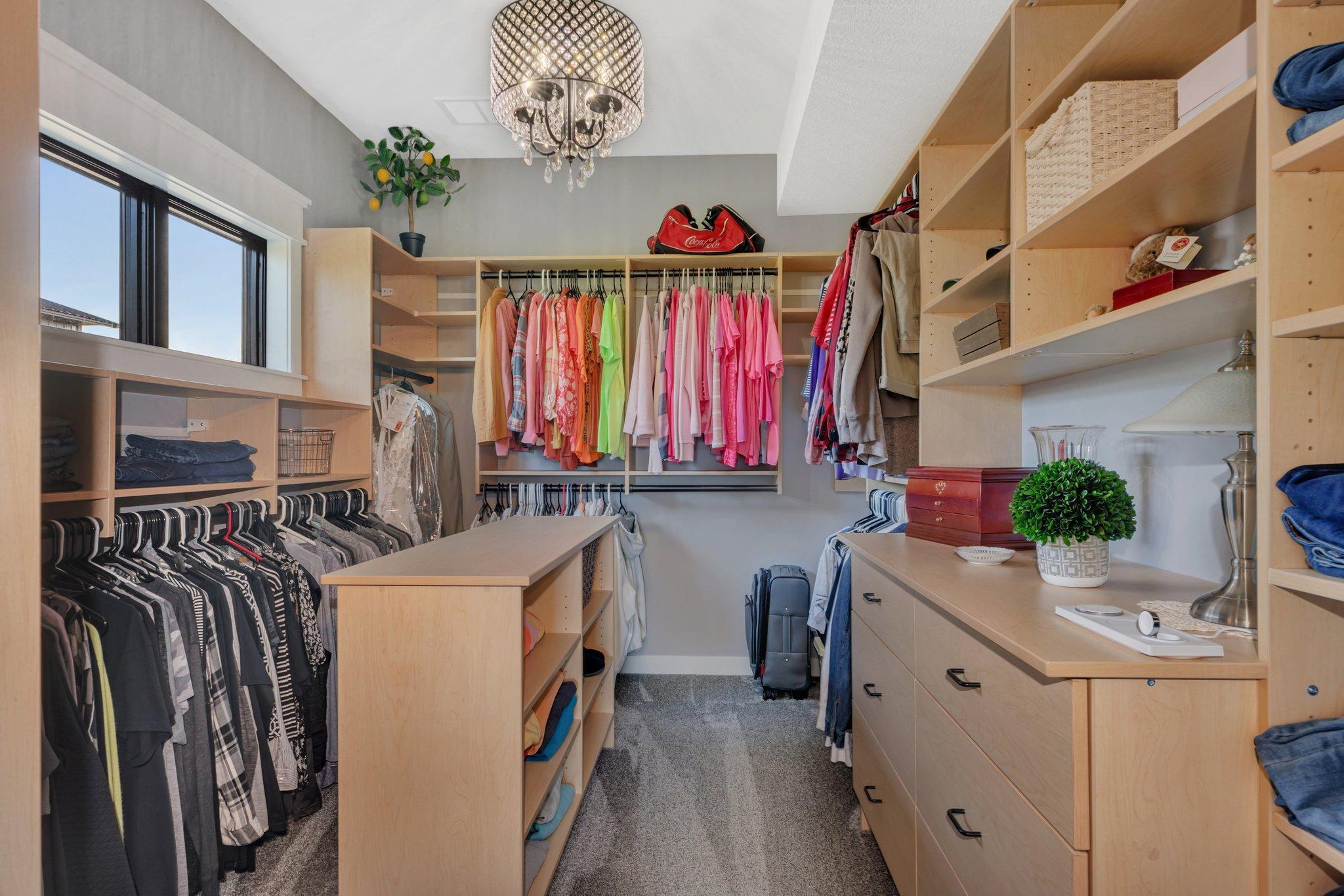 8841 Basil Road
