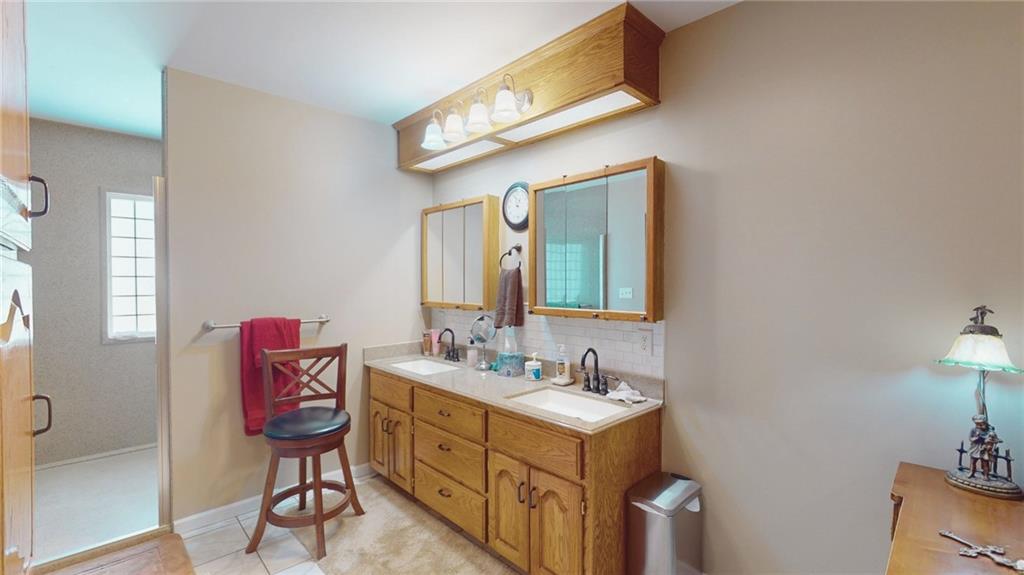 12603 E Oliver Pass