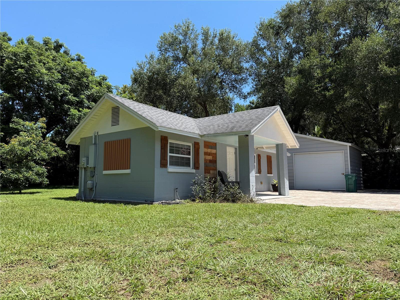 Under contract-accepting backup offers. Nice 1 Bedroom 1 Bathroom in Downtown Mount Dora