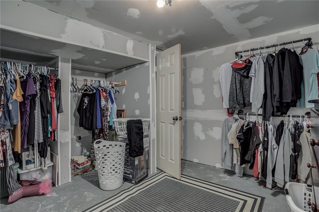 5609 NE San Rafael Drive