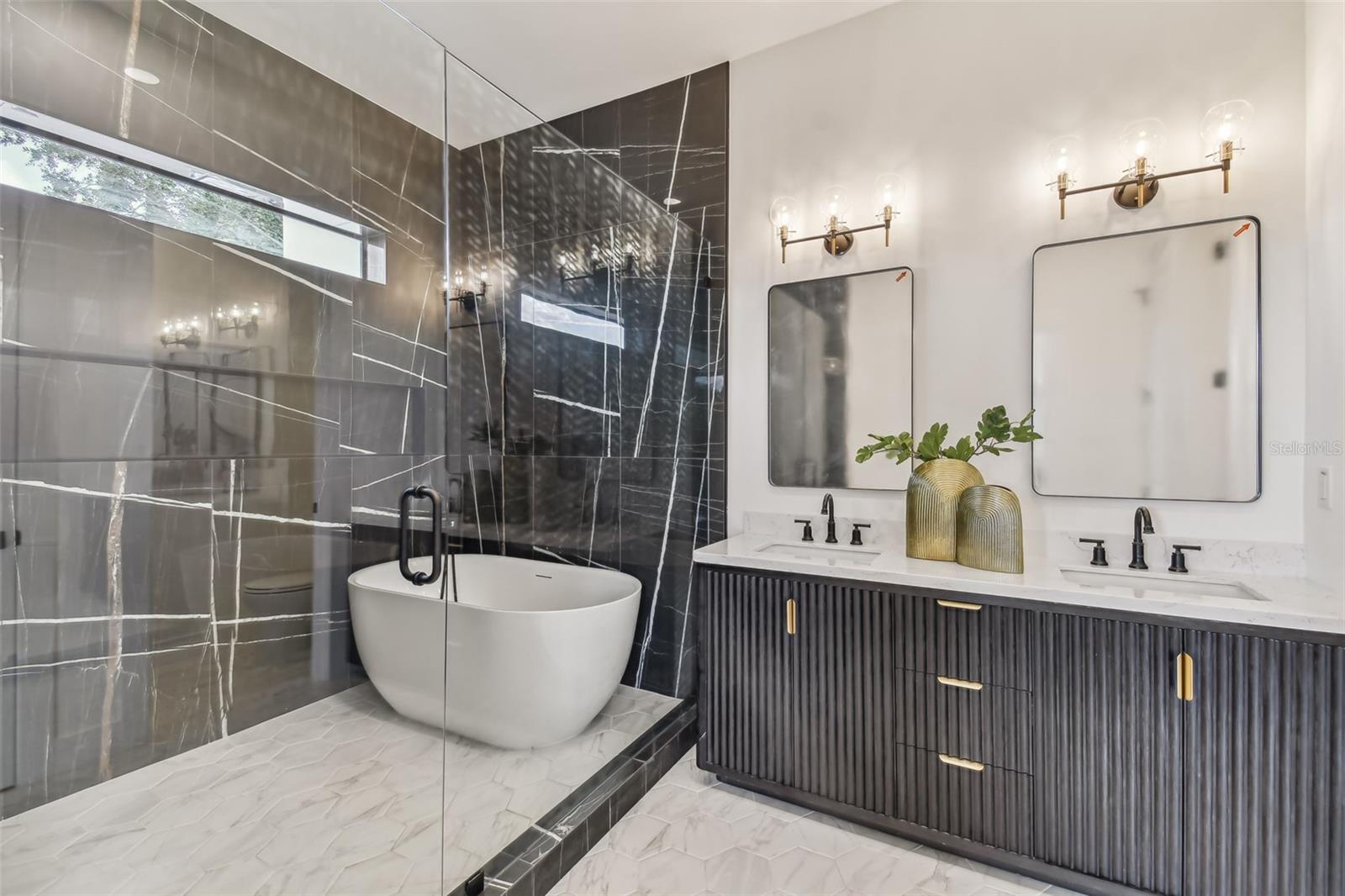 4717 W Oklahoma Avenue