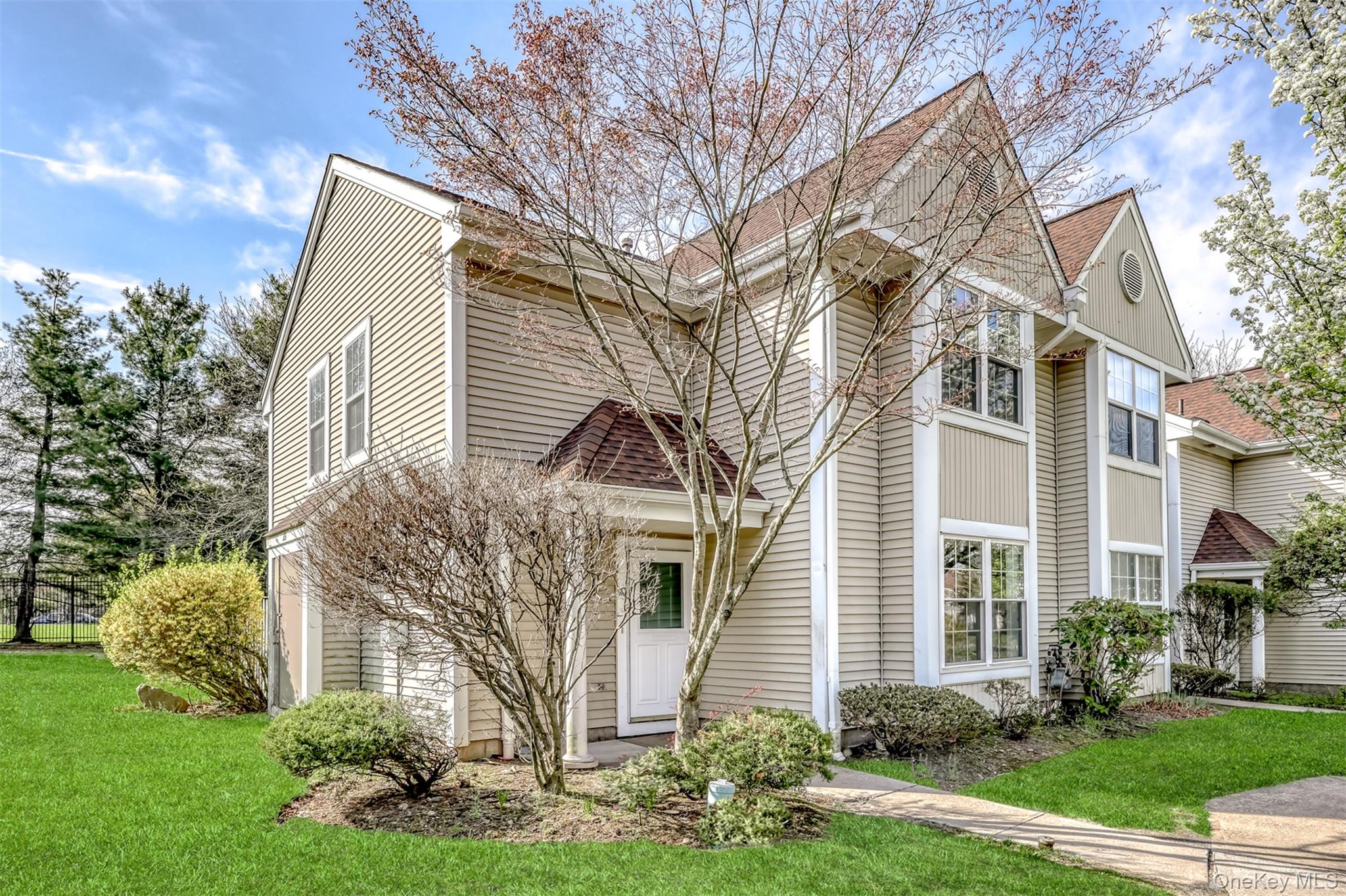 110 Creekside Circle