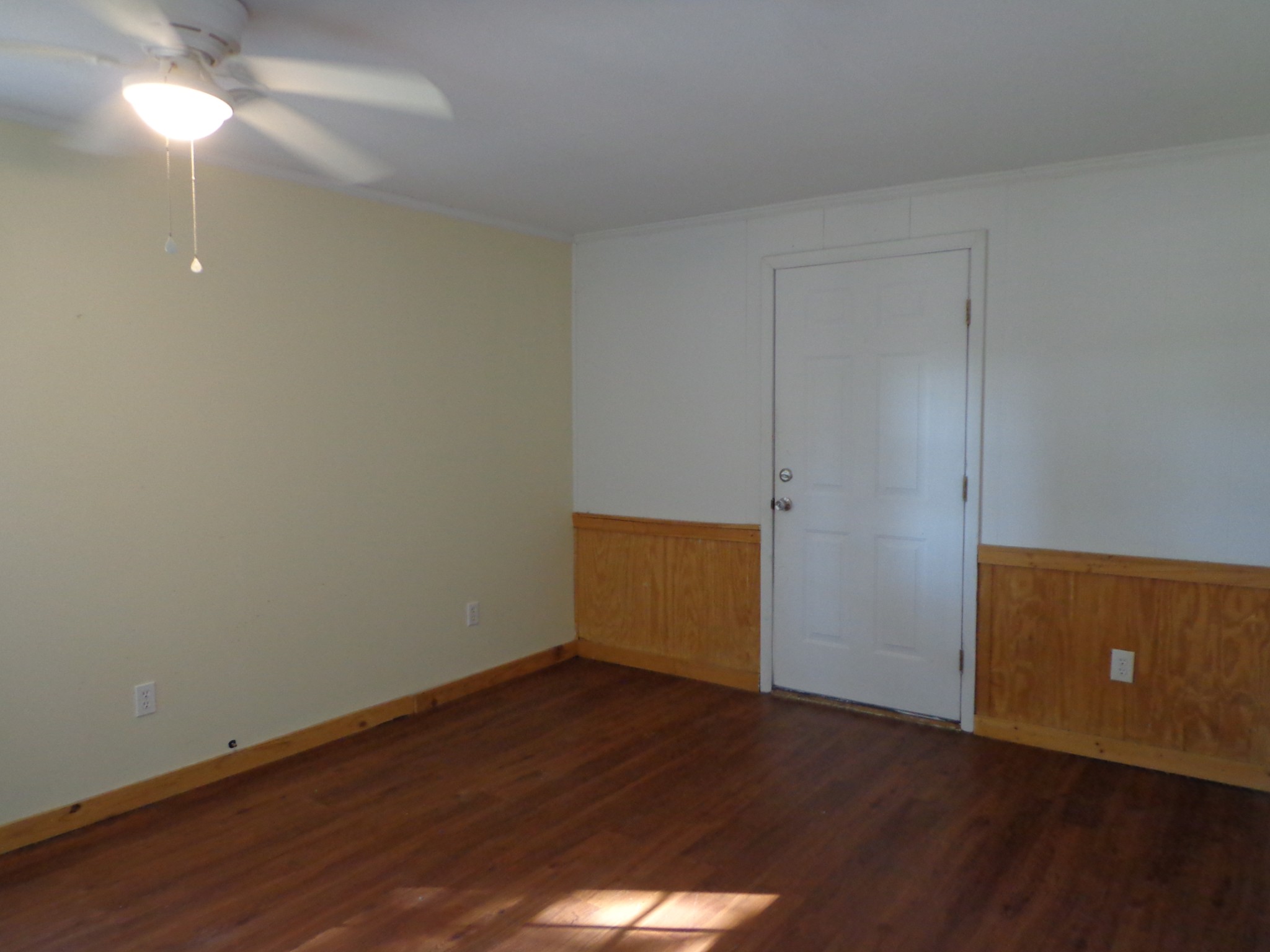 4870 Highway 70 W