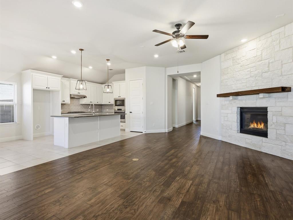 10113 Warberry Trail