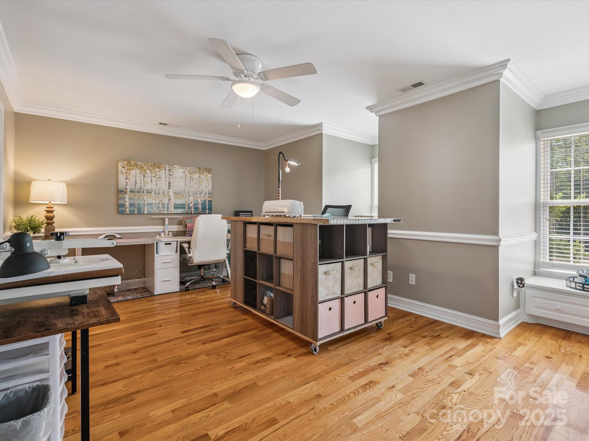 4050 Muirfield Drive