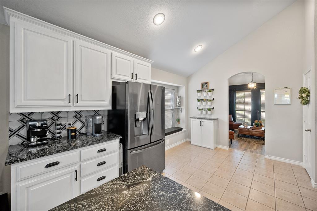 6160 Shad Drive