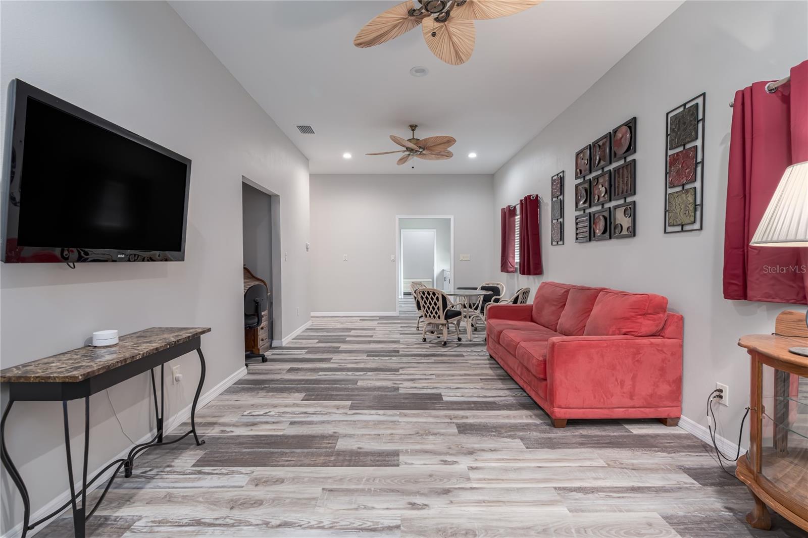 5318 Palmetto Point Drive