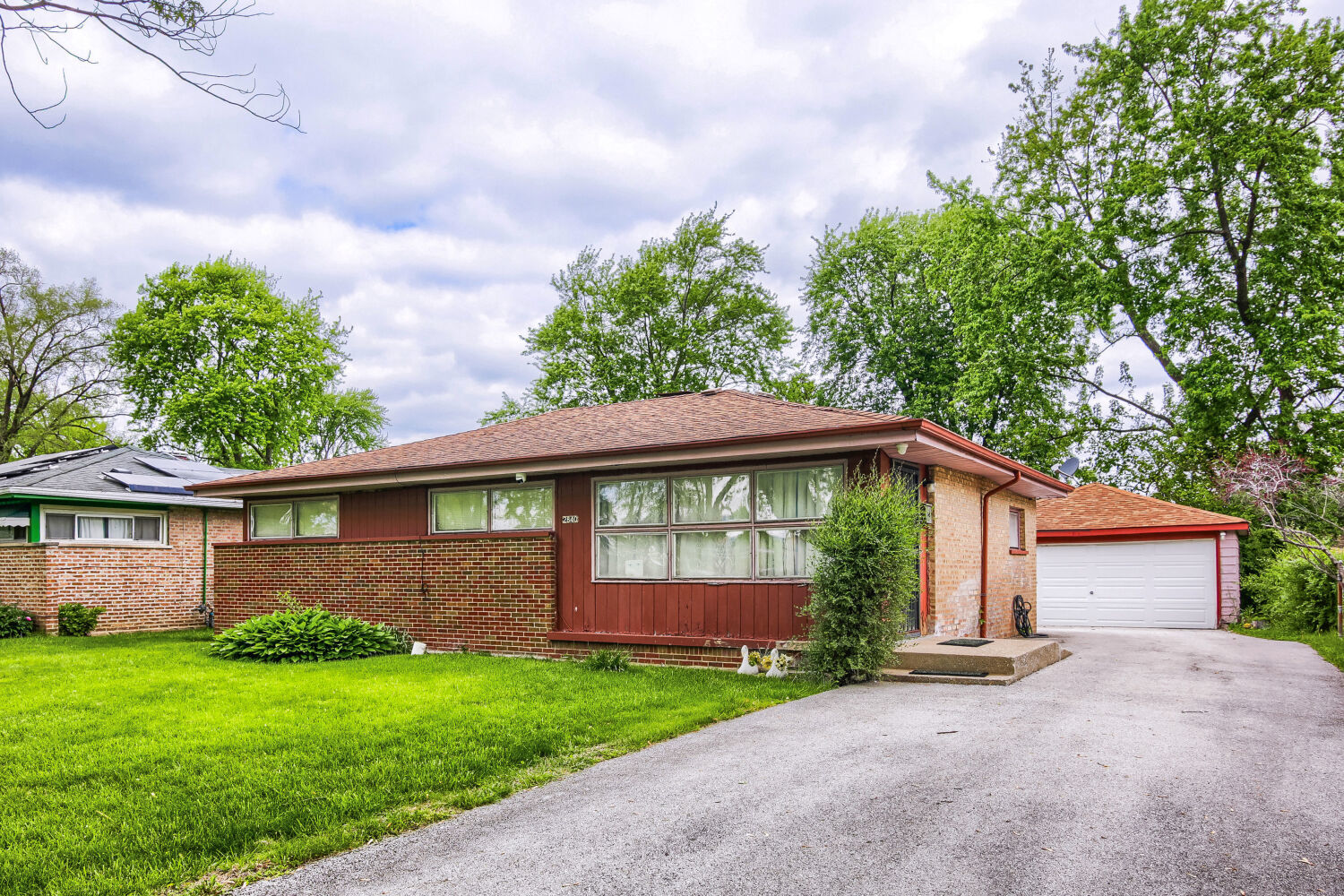 Great Opportunity for homeowner/investor to earn equity!  This home has so much potential & located in great neighborhood close to shopping, restaurants, entertainment, schools, park/playground, etc!  Spacious Living Room w/picture window, eat-in Kitchen, 3 bedrooms, & 2 car detached garage.  Needs TLC.  Estate Sale!  Sold As-Is/Where-Is.  Seller will not make repairs.