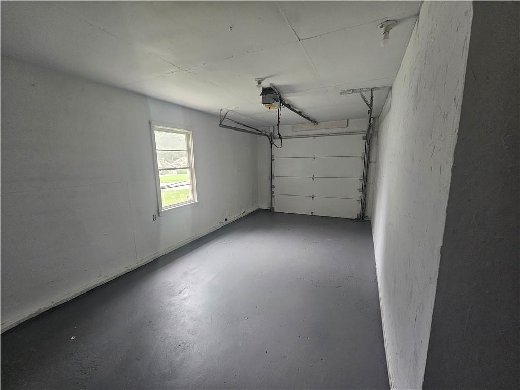 800 - 802 E 75th Terrace