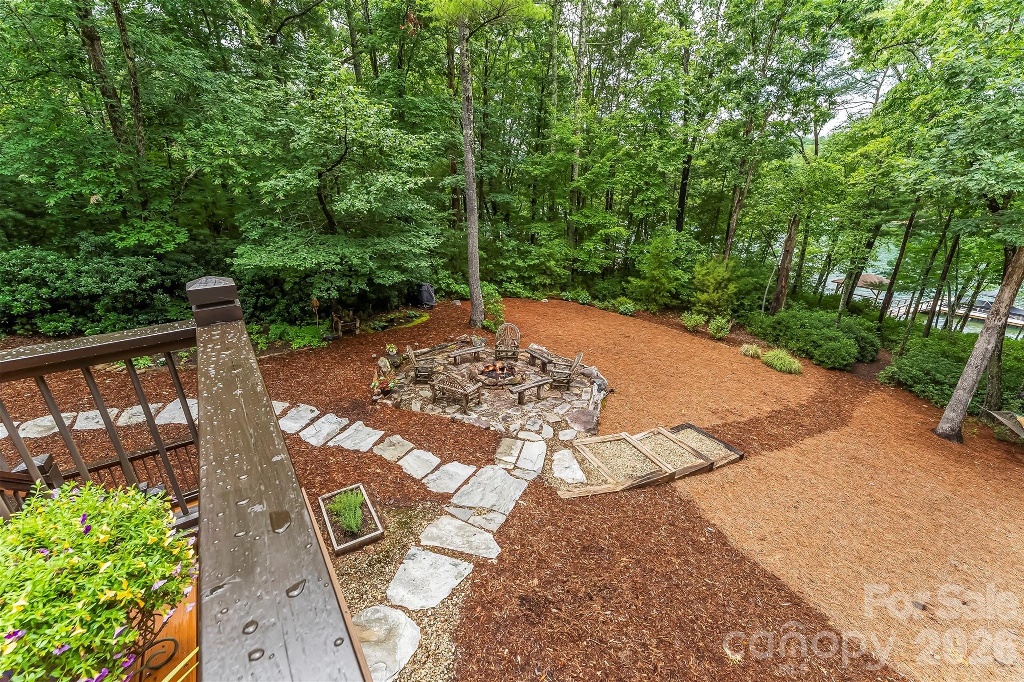 1814 Yellow Fork Trail E