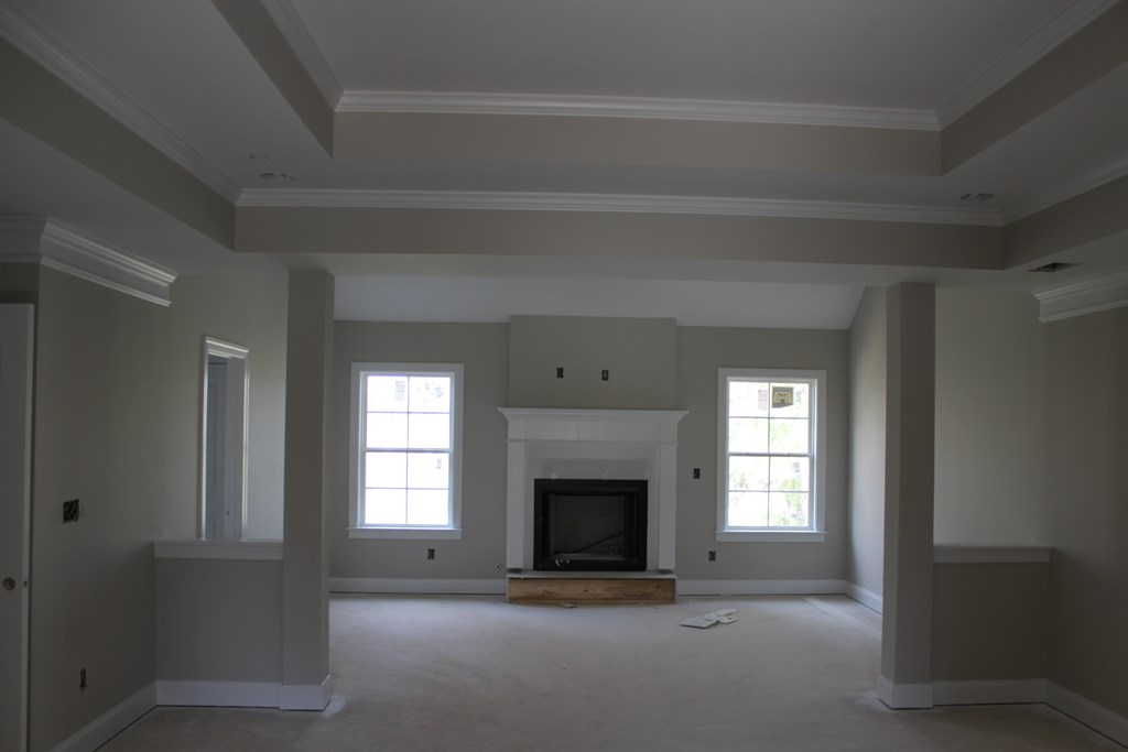 306 Hunters Creek Blvd