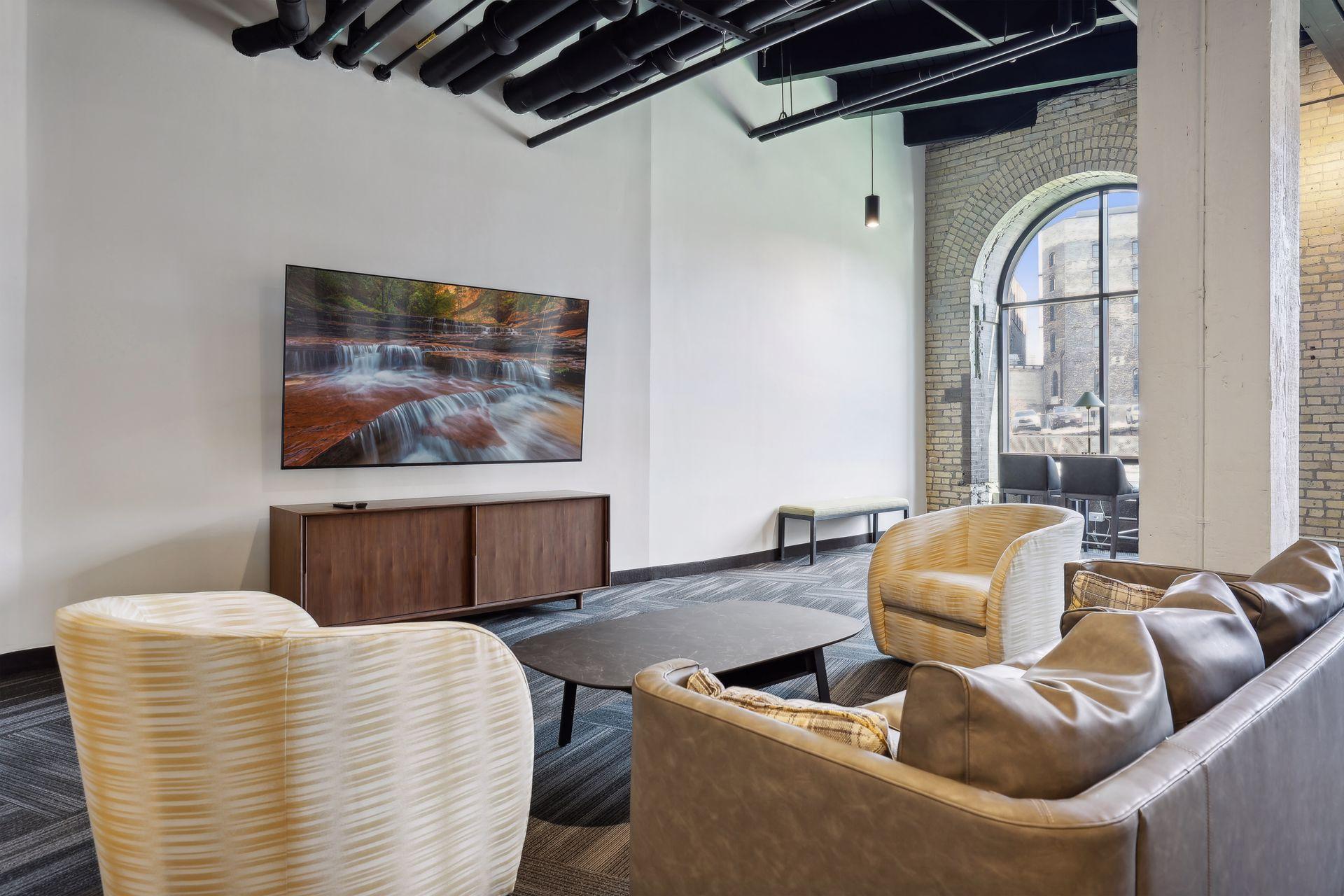 401 N 2nd Street 103