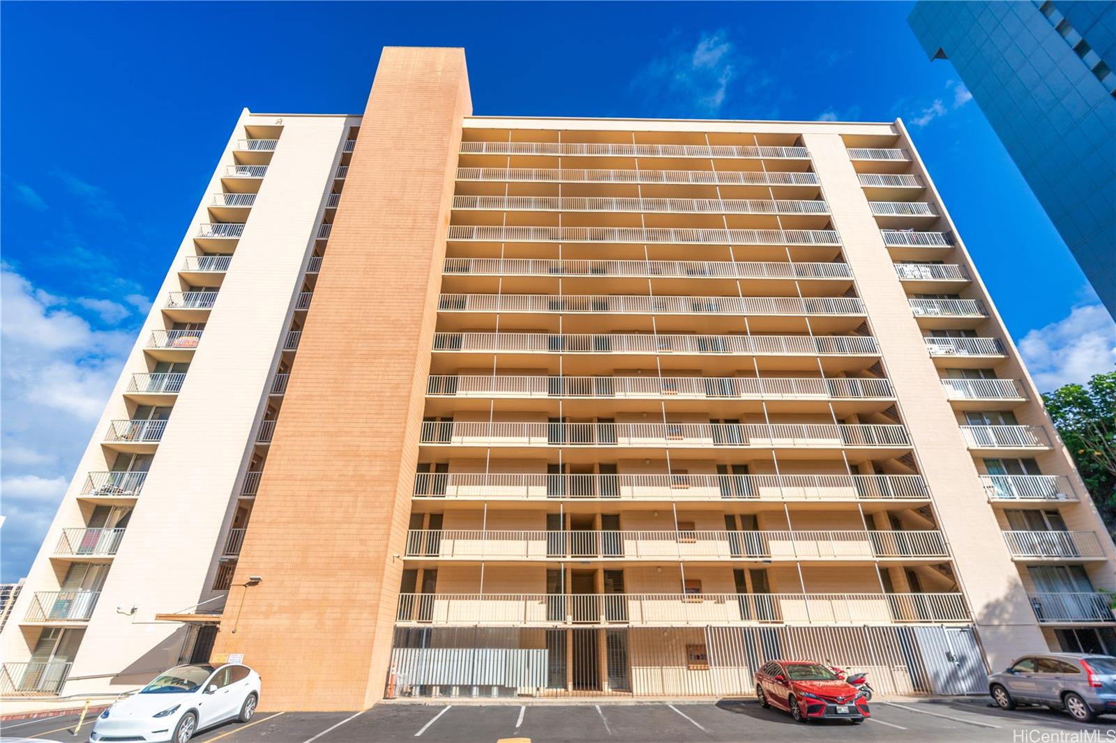 801 Ala Nioi Place 404