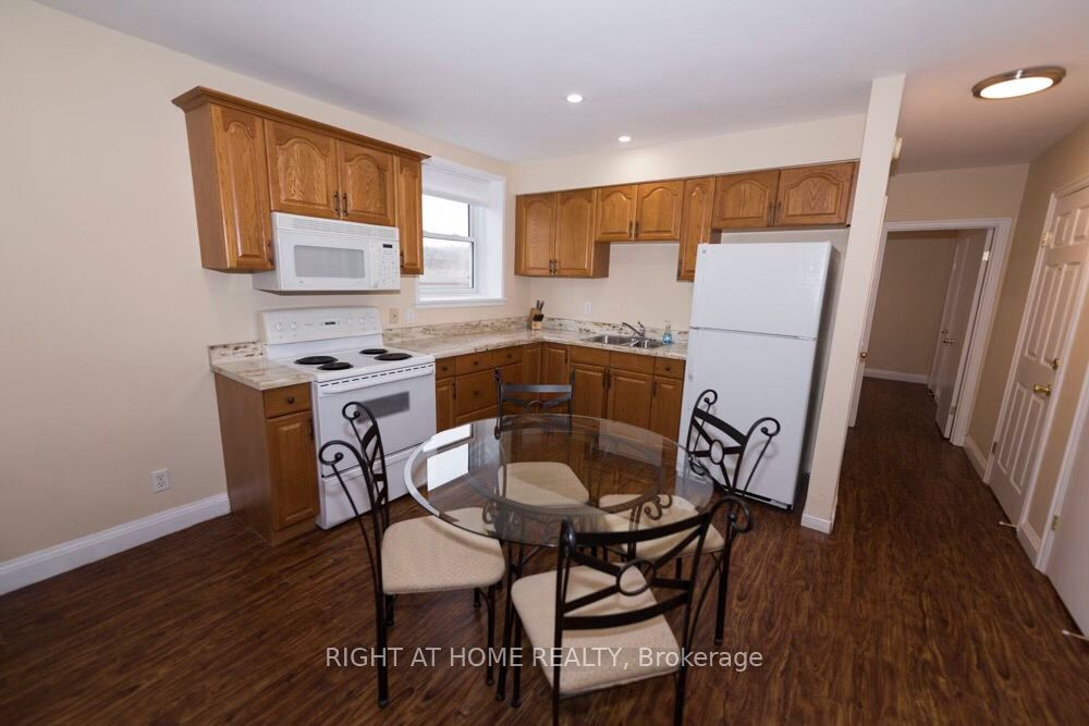 415 W Jackson St 2
