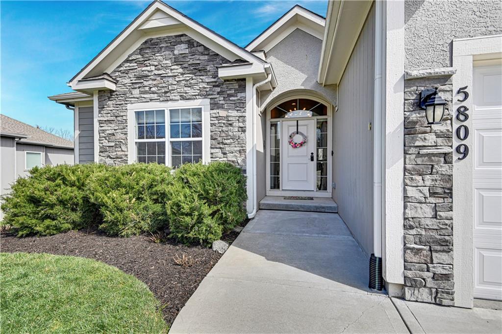 5809 N Liberty Avenue