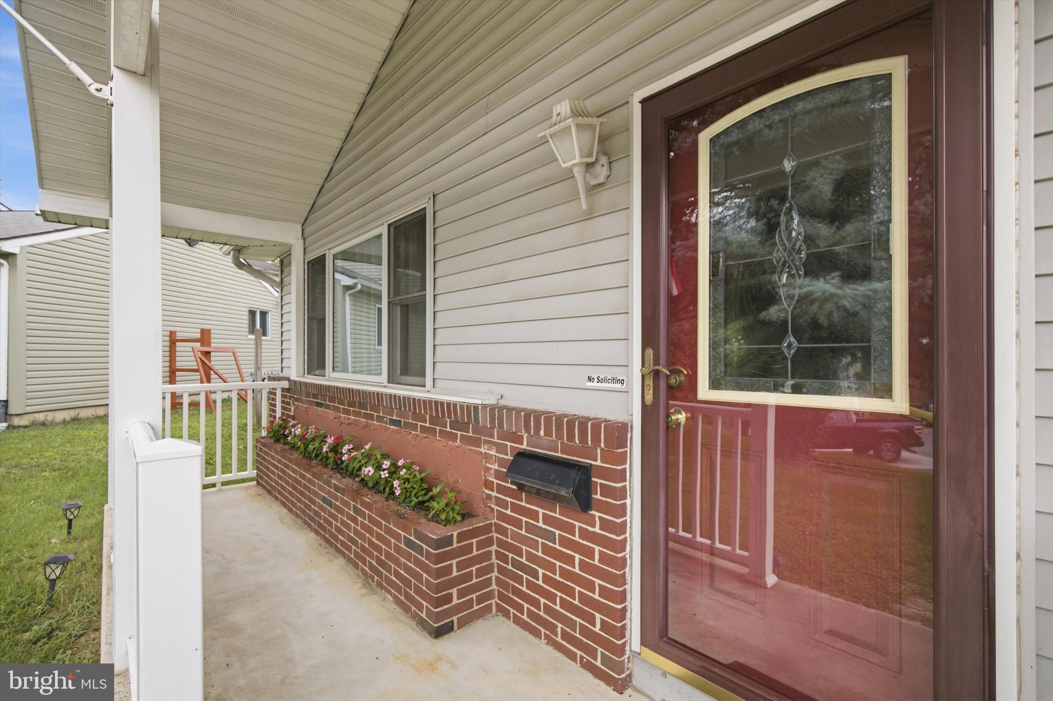 208 Devon Court