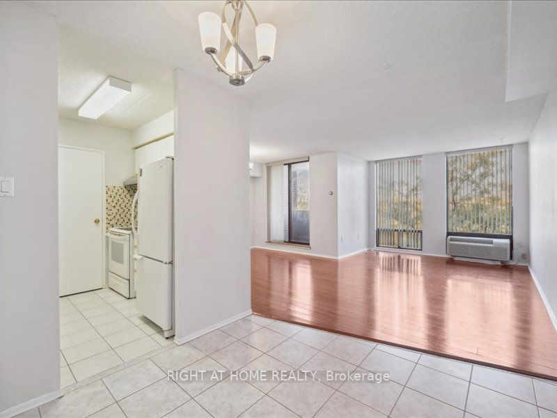 1540 Pickering Pkwy 501