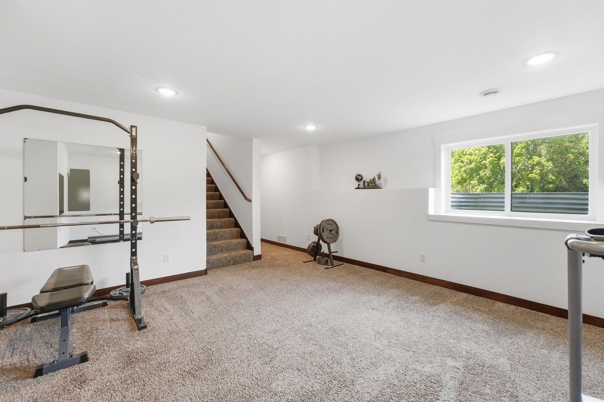 2022 Sandstone Loop N