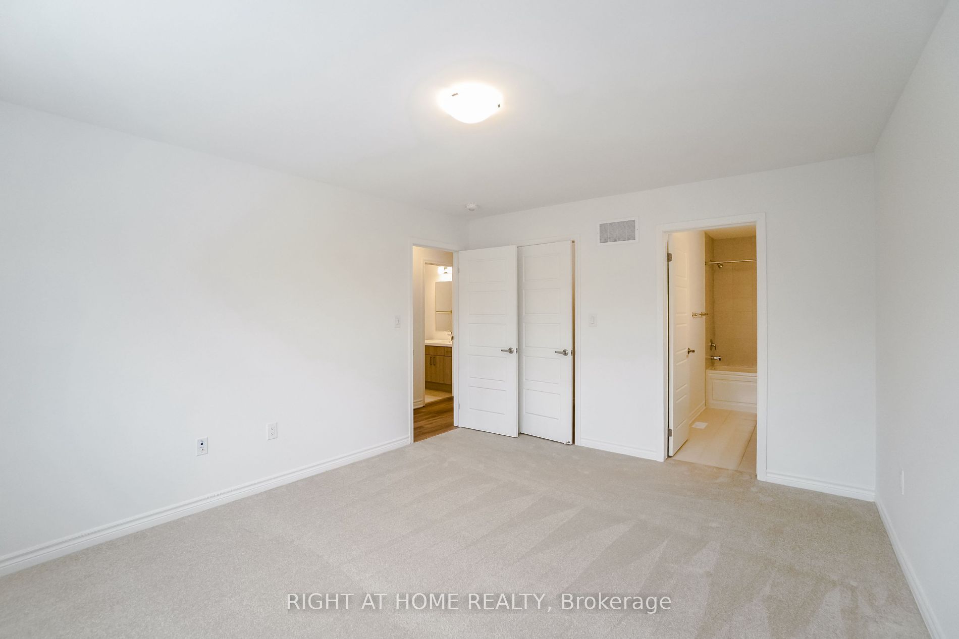 1263 Dias Landing Line