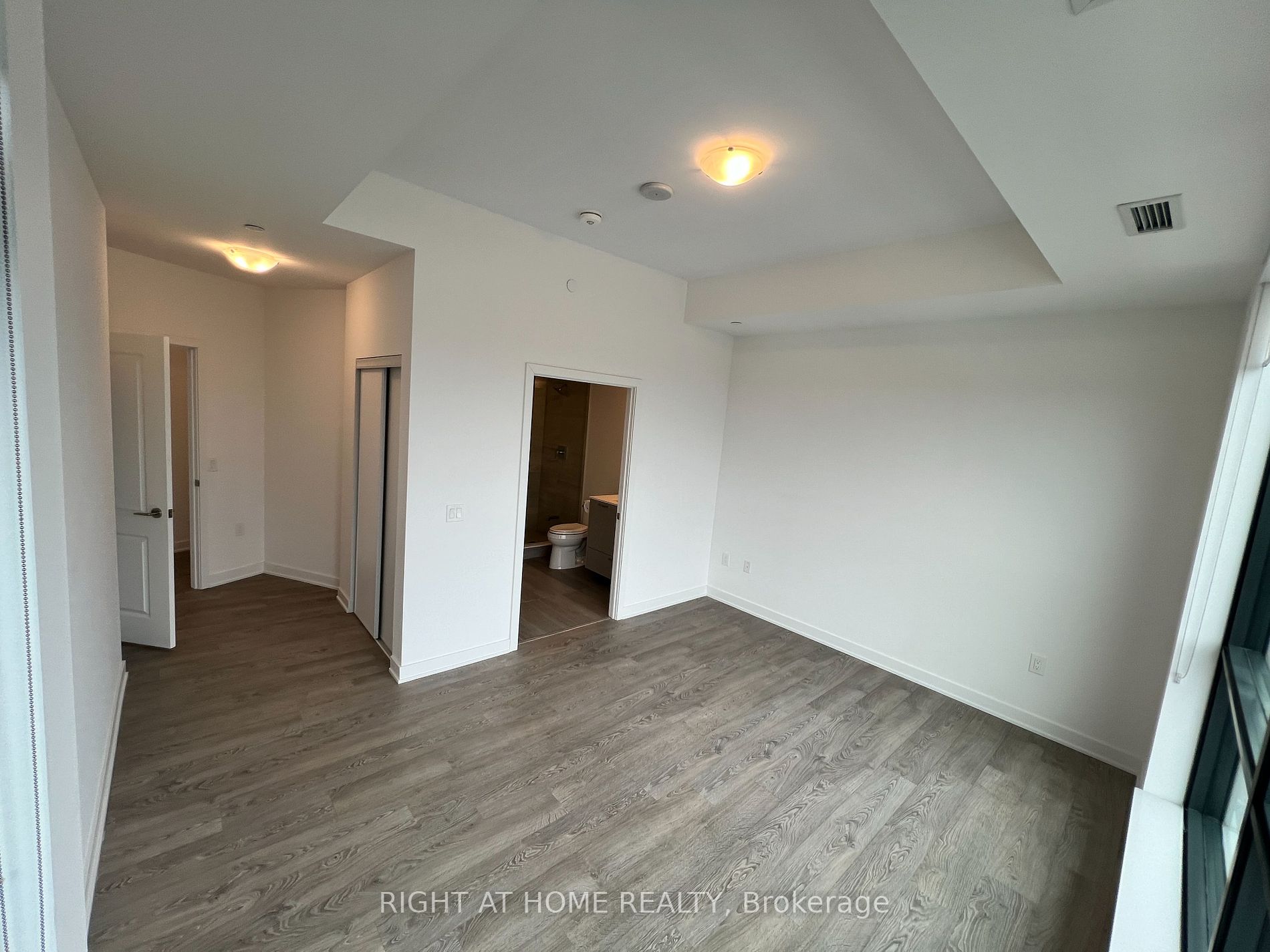 120 Eagle Rock Way 801