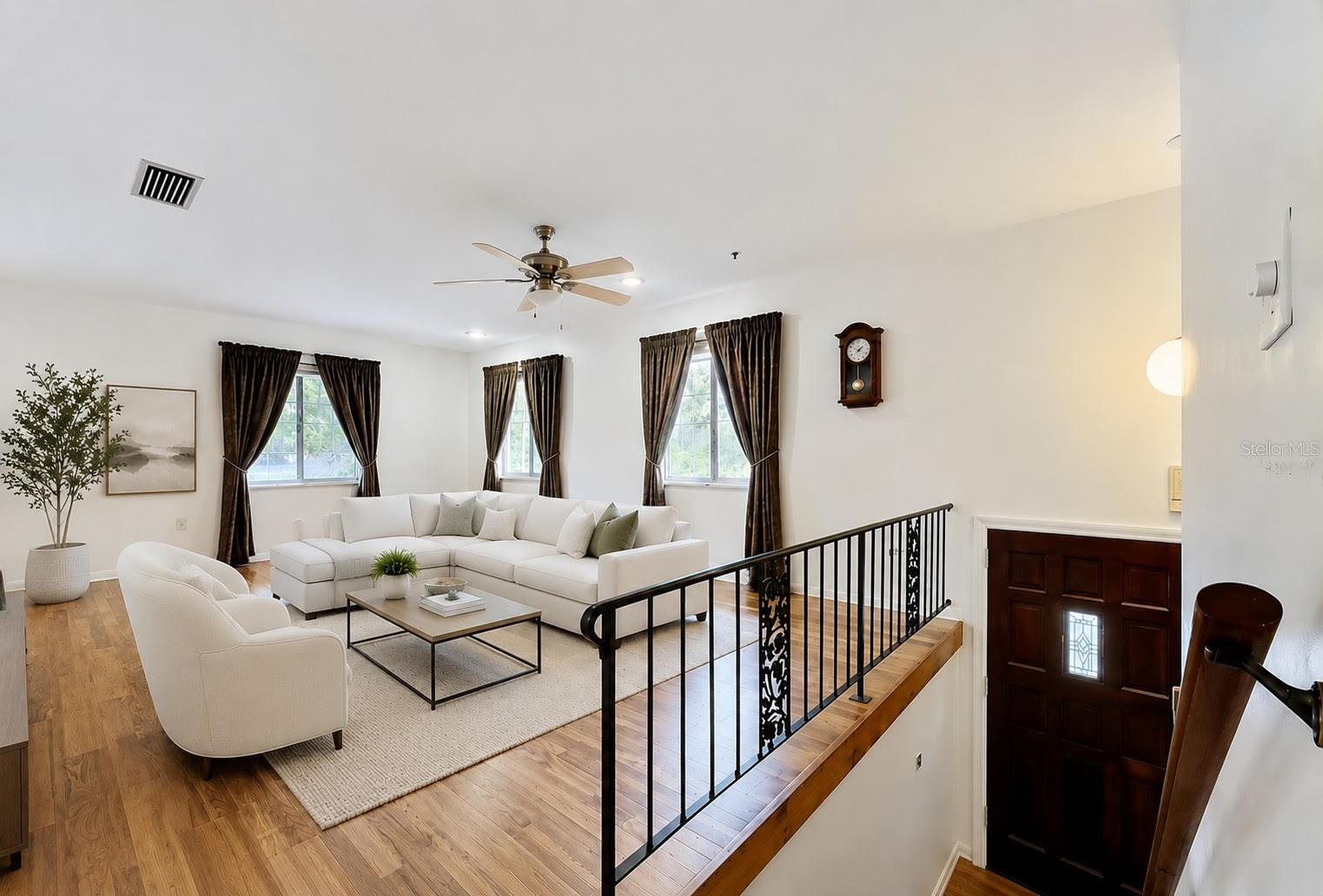 1511 Glastonberry Road