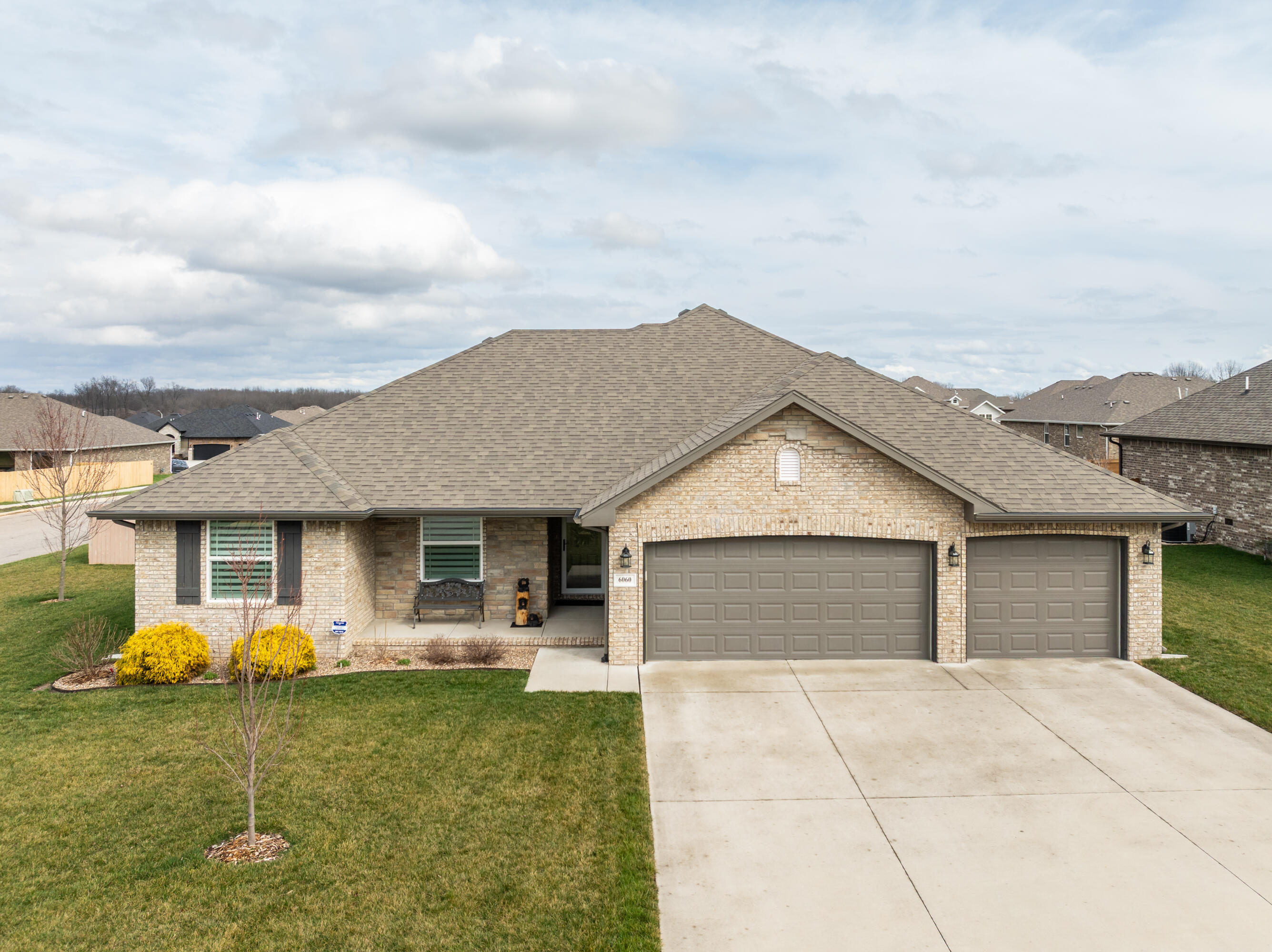 6060 S Brookside Lane