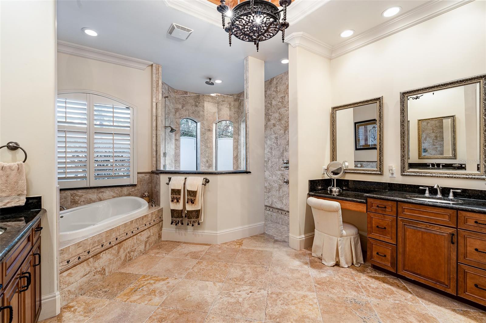 7341 Bella Foresta Place