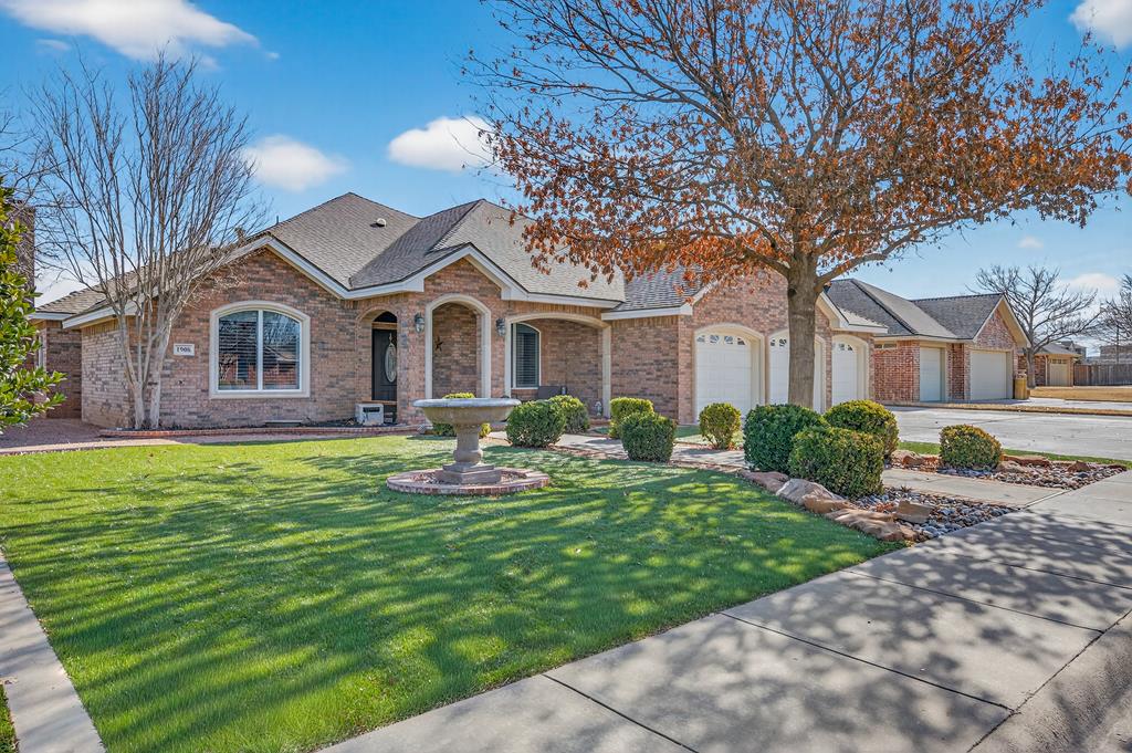 REFINED LIVING MEETS RESORT-STYLE ENTERTAINING IN THIS EXCEPTIONAL RESIDENCE LOCATED IN GRASSLAND ESTATES WEST! THIS THOUGHTFULLY DESIGNED HOME OFFERS 4 BEDROOMS W/ A SPLIT-WING LAYOUT, 3 FULL BATHROOMS, & 3-CAR GARAGE W/ HEATED/COOLED BONUS ROOM! OUTDOOR LIVING SPACE IS TRULY IMPRESSIVE! IN-GROUND POOL W/ SPA, RECENTLY INSTALLED COOL-DECK SURFACE, TURF, GAS FIRE PIT, & FULLY EQUIPPED OUTDOOR KITCHEN W/ BAR SEATING OVERLOOKING POOL! INTERIOR FEATURES: TALL CEILINGS, CROWN MOLDING, PLANTATION SHUTTERS, GRANITE COUNTERTOPS, DOUBLE OVENS, COOKTOP-ELECTRIC INDUCTION UNIT & SPACIOUS PRIMARY SUITE!