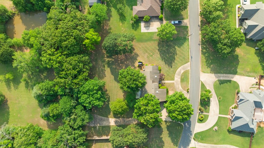 4110 Lakeshore Drive