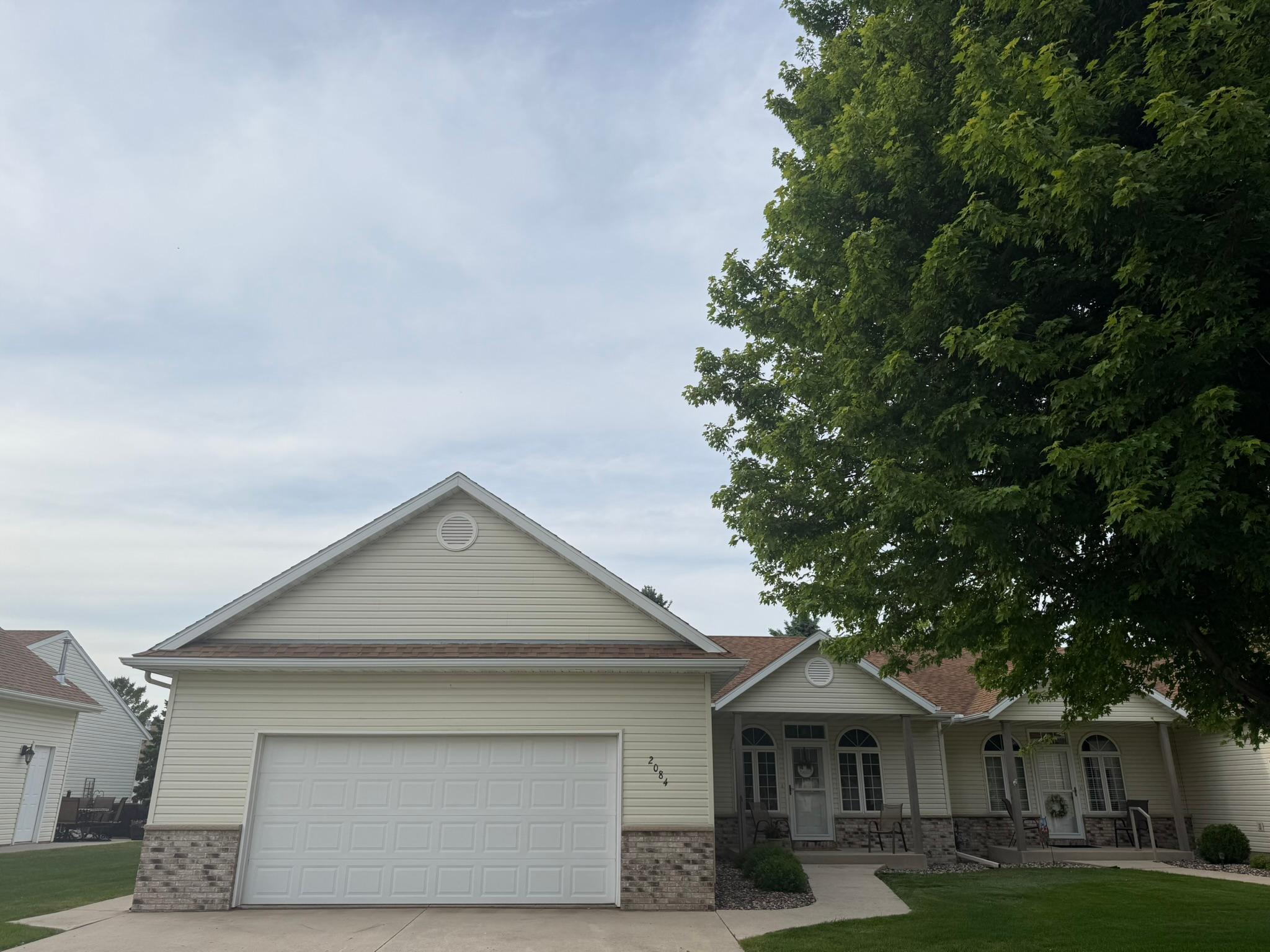 Just Listed! 2084 Richway Lane SE, Owatonna, MN