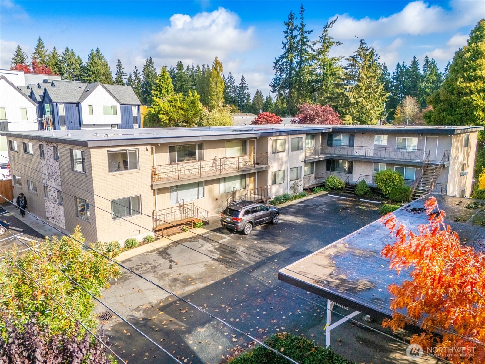 14520 Phinney Avenue N