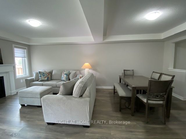 1125 Leger Way 25