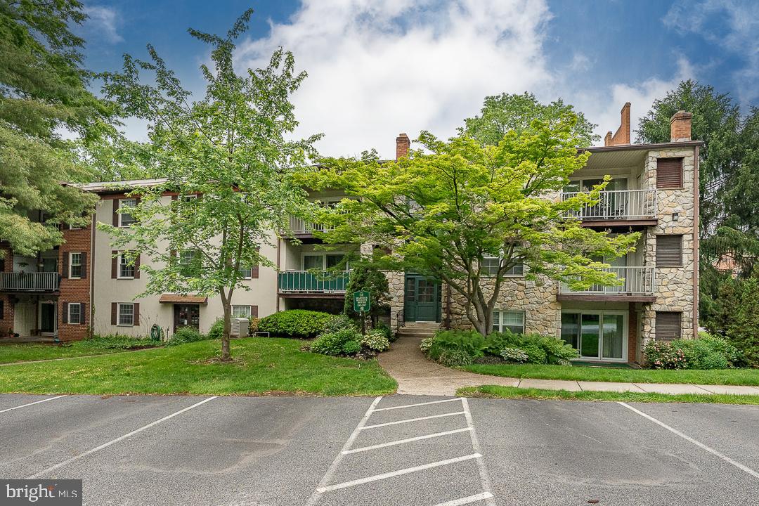 262 Drummers Lane 262