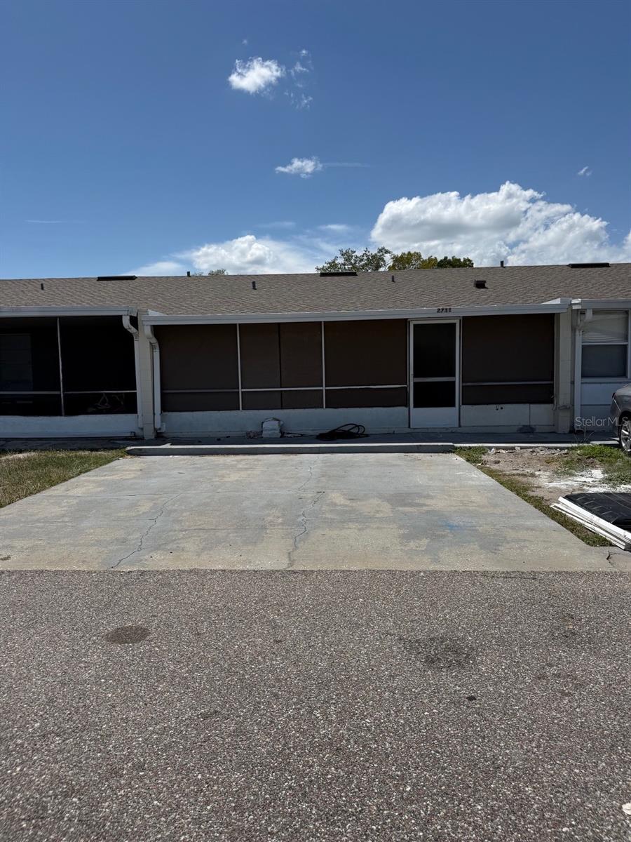 2711 Willow Run