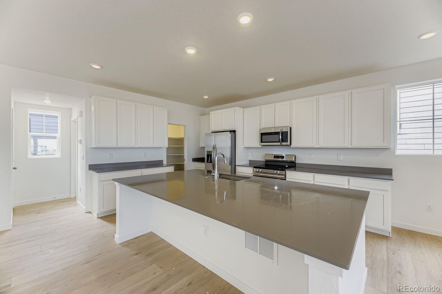 7456 Whiteclover Trail