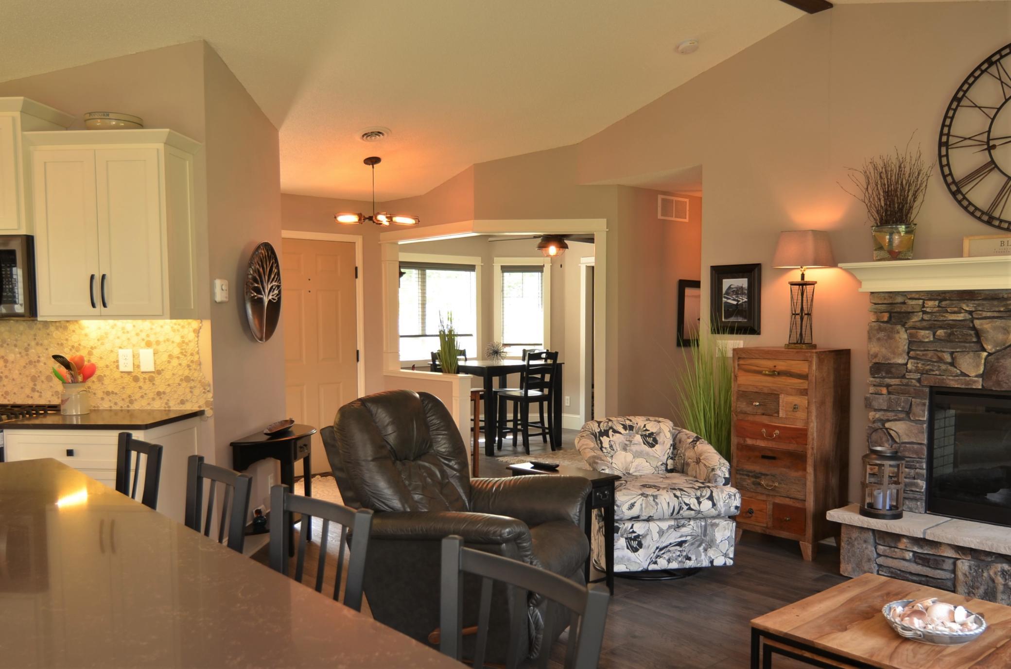 821 Aurora Circle