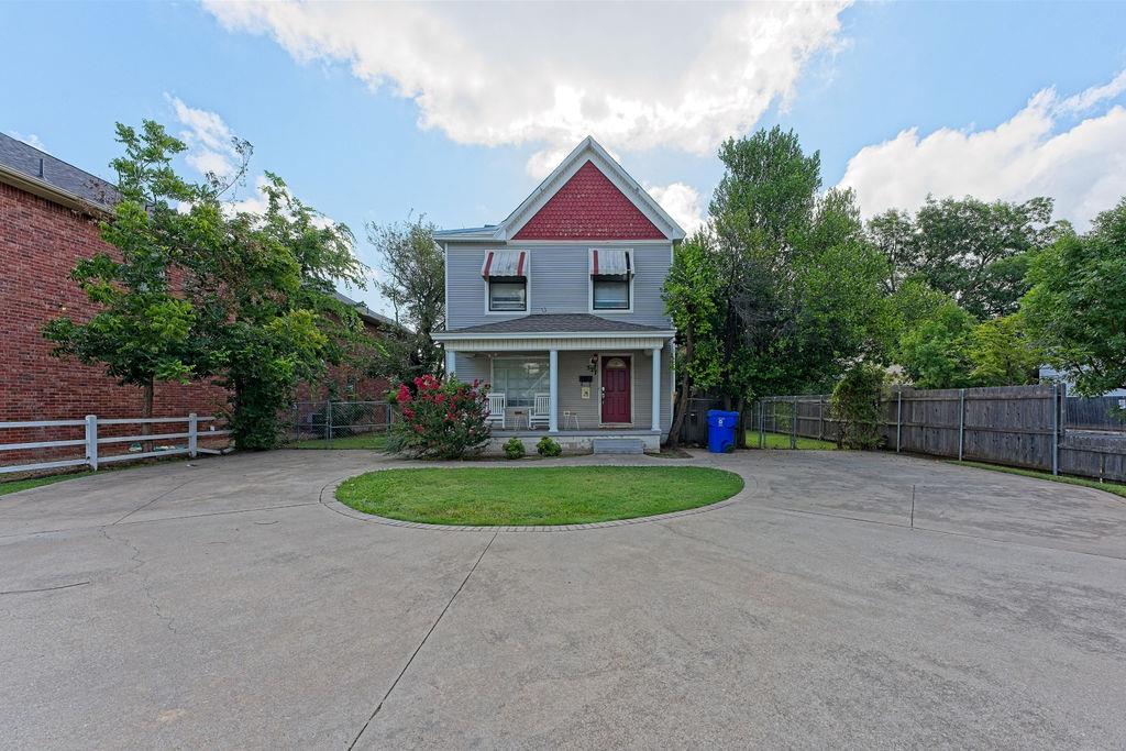 The MOST important thing is real estate is LOCATION.527 University Blvd is located 1/2  block from the University of Oklahoma North Oval and Boyd House.It has 5 bedrooms, 3 full baths, a living area, dining area, and office.  This home is a great income producing opportunity investment , or could be a single family residence.  Next to campus corner, the Noun, and very convenient to downtown Norman.  Currently rented for $3,500 until 5-24-2027 and new lease at $4,000 from  6-1-2027 to 5-24-2028