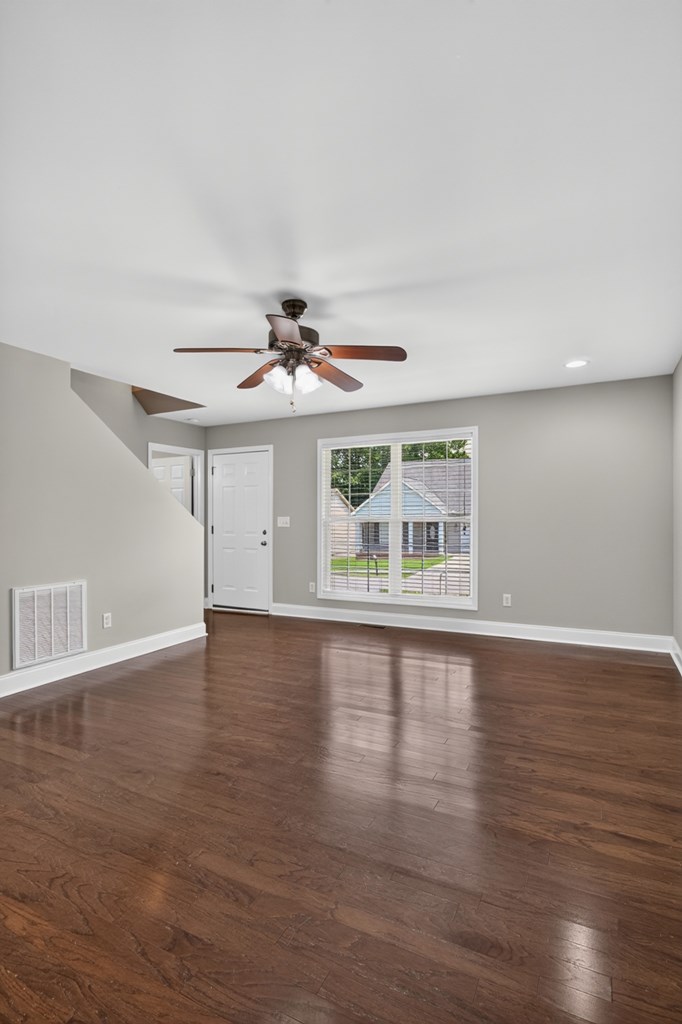 1622 Bobby Nichols Dr