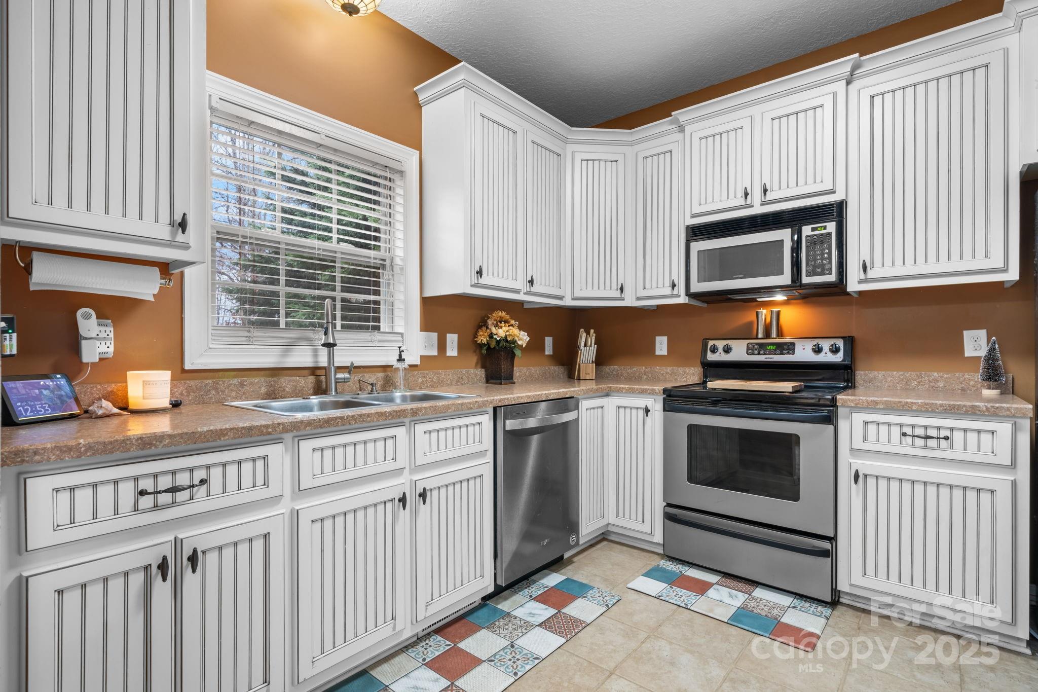 107 Maplewood Court