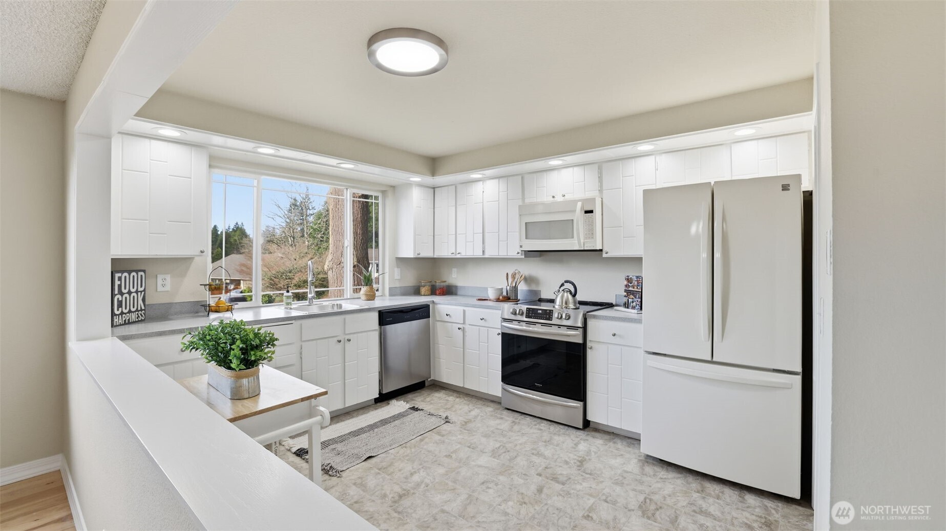 15667 SE Fairwood Boulevard