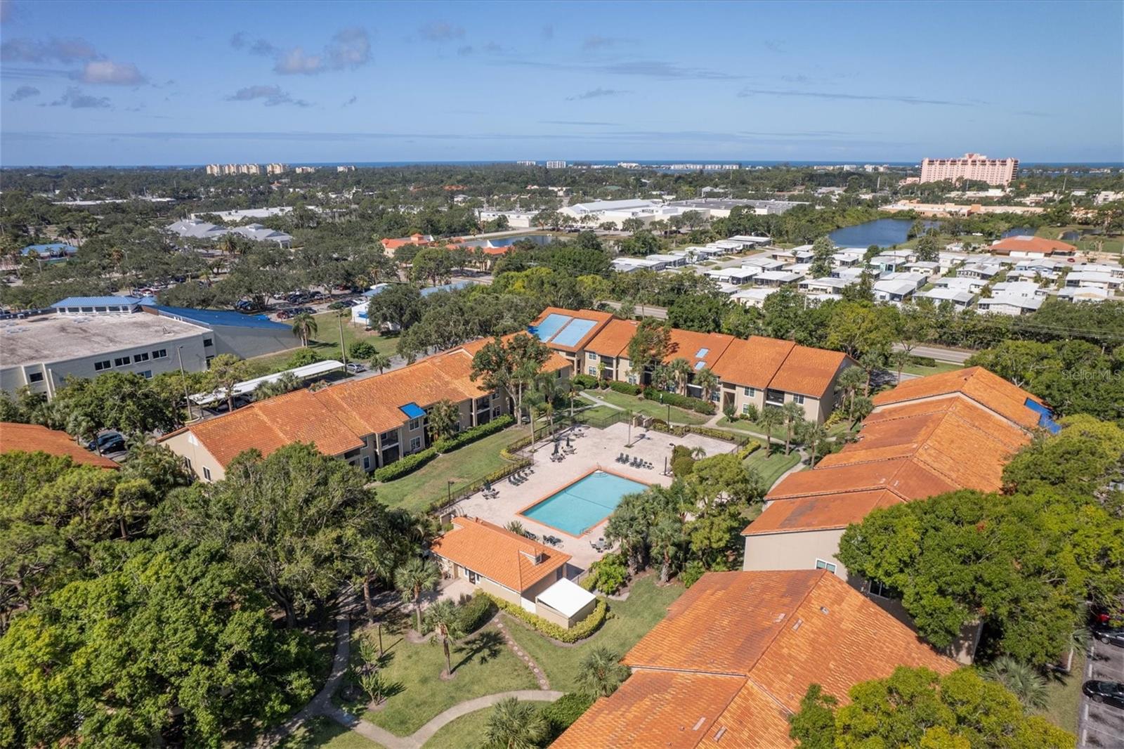 4020 Crockers Lake Boulevard 14