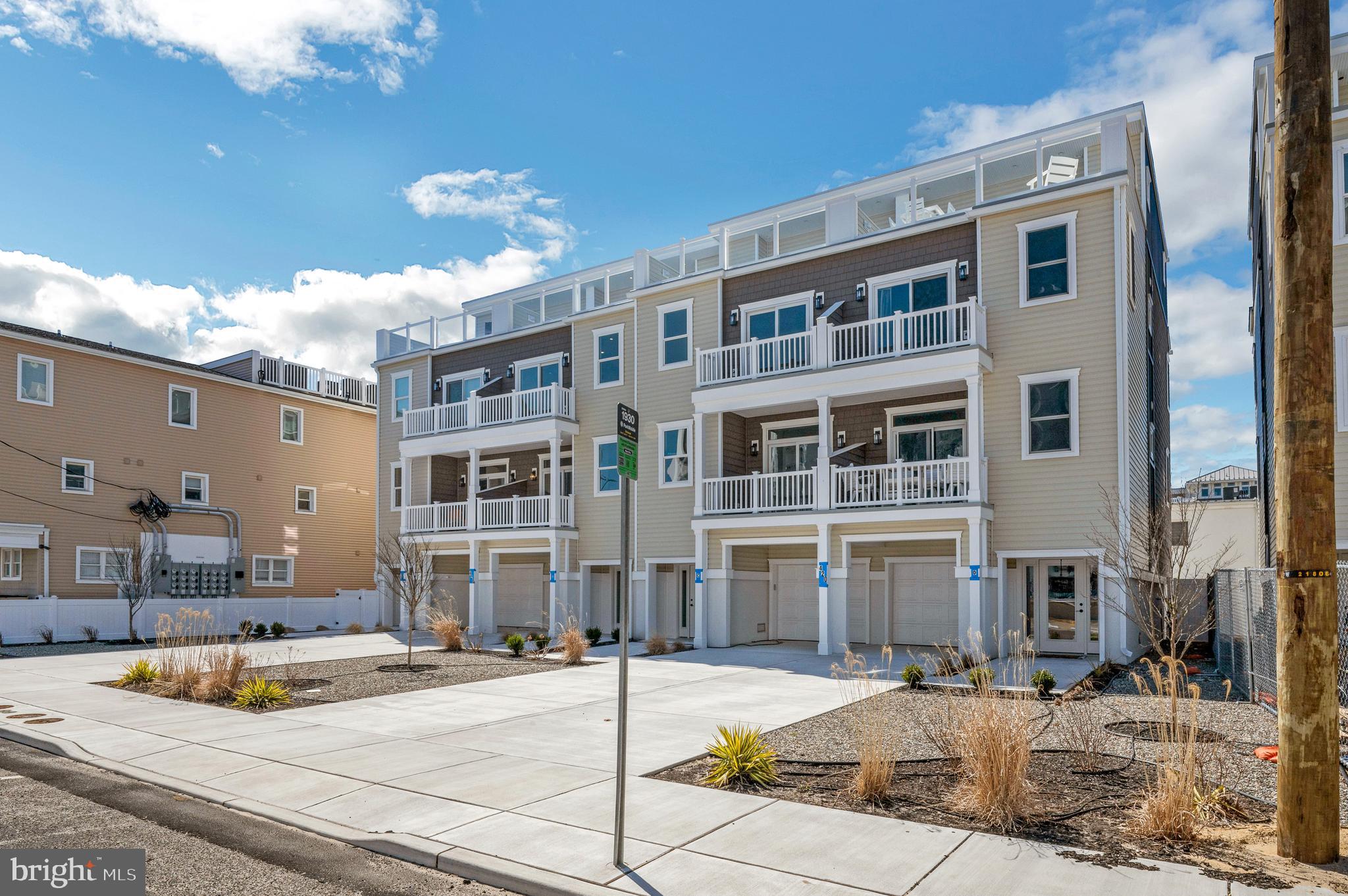 418-420 EFarragut Rd  