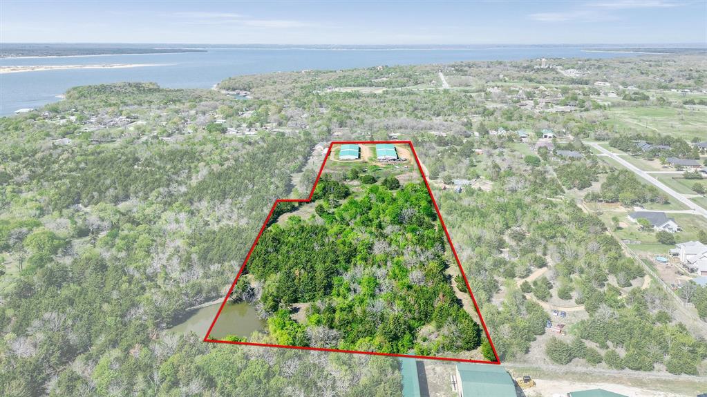 470 Lazy Acres Circle