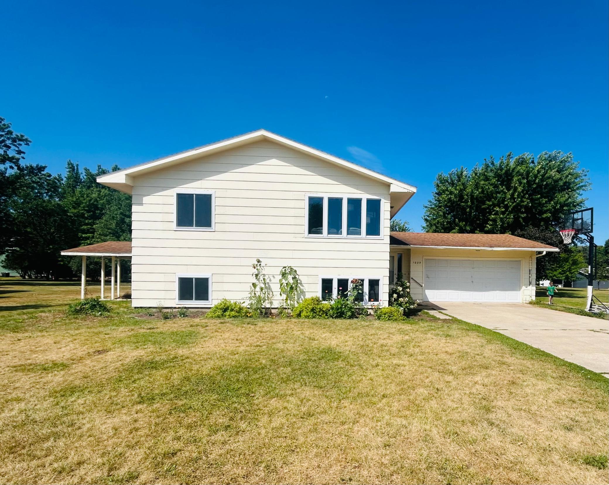 Welcome to this spacious bi-level home located in a great Wadena neighborhood! Offering 3 bedrooms, 2 bathrooms, a 2-stall attached garage, and a flexible lower level with excellent potential, this home is ready for its next chapter.  With renovations under way, some great updates are already complete including new flooring throughout the upper level (besides the kitchen & bathroom) and over half the windows have been updated!The upper level features 2 bedrooms, a full bathroom (new shower/tub in 2025), kitchen, dining room, and comfortable living room with lots of natural light. The lower level offers a fantastic mother-in-law suite complete with its own kitchen and bedroom space; also the utility room, 3/4 bathroom and walkout access to the covered patio. Two additional lower-level rooms are currently non-conforming bedrooms and offer the potential for additional bedrooms with the installation of egress windows. Dual furnaces with separate upper- and lower-level zoning provide added comfort and flexibility throughout the home.Additional improvements include new stair flooring, an updated railing,  and a new garage door opener (2026).Outside, you'll find a 2-stall attached garage, covered patio, and a spacious 12' x 15' storage shed for all your tools, toys, and outdoor equipment. With over a 1/4 acre lot, the backyard provides so much room for activities!With a functional bi-level layout, separate lower-level living space, walkout access, and plenty of opportunity to add value with further updates, this Wadena home offers flexibility that is hard to find. Come see the possibilities! Call to set up your showing today!Agent is related to sellers.