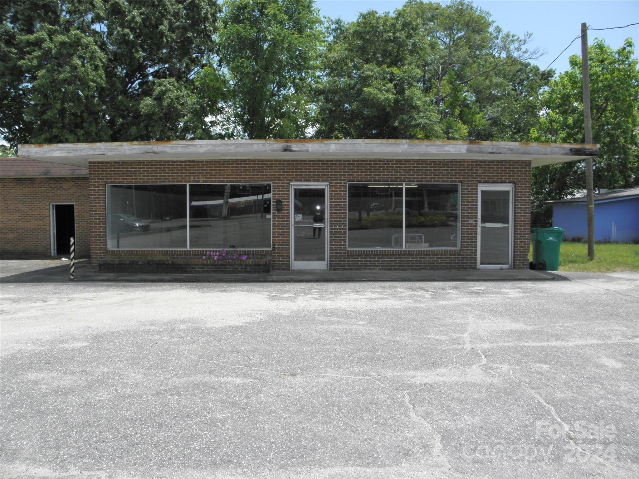 Cheraw South Carolina Commercial for Sale at 185 Hwy 1 South SC